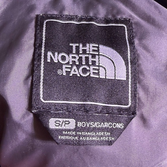 The North Face Red and Black Outdoor Jacket - Picture 8 of 8
